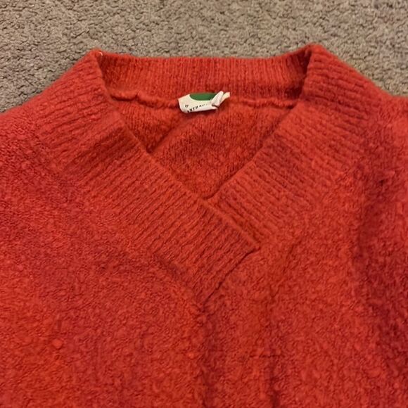 Anthropologie fuzzy sweater small - Picture 5 of 8